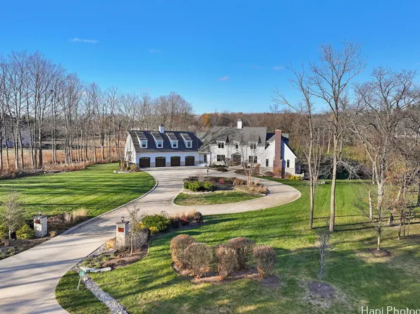 280 Otis Rd, Barrington Hills, IL 60010