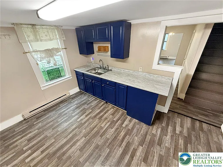 123B Jamestown St — Photo 11