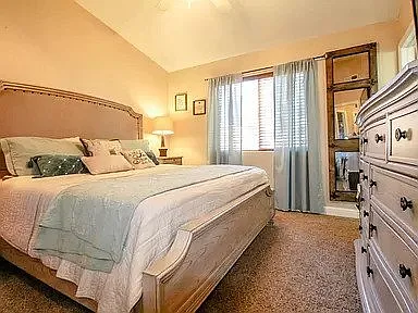 320 N 2790 E — Photo 13