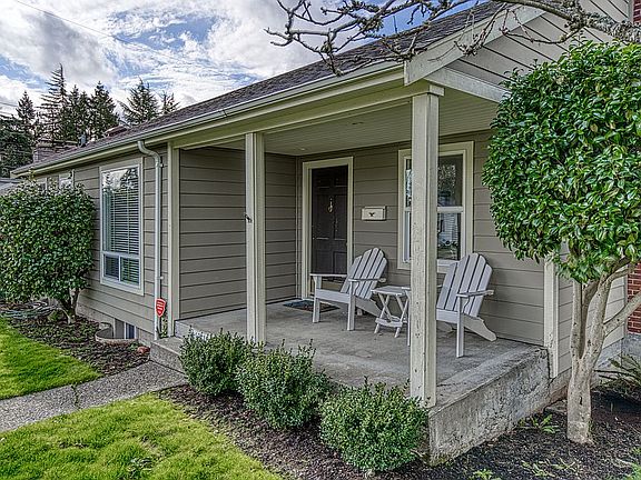 3rd image of 5617 57th Ave NE