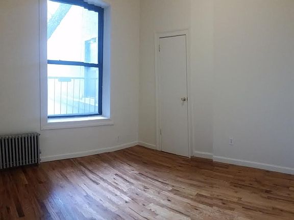 4th image of 354 Ocean Ave APT 33