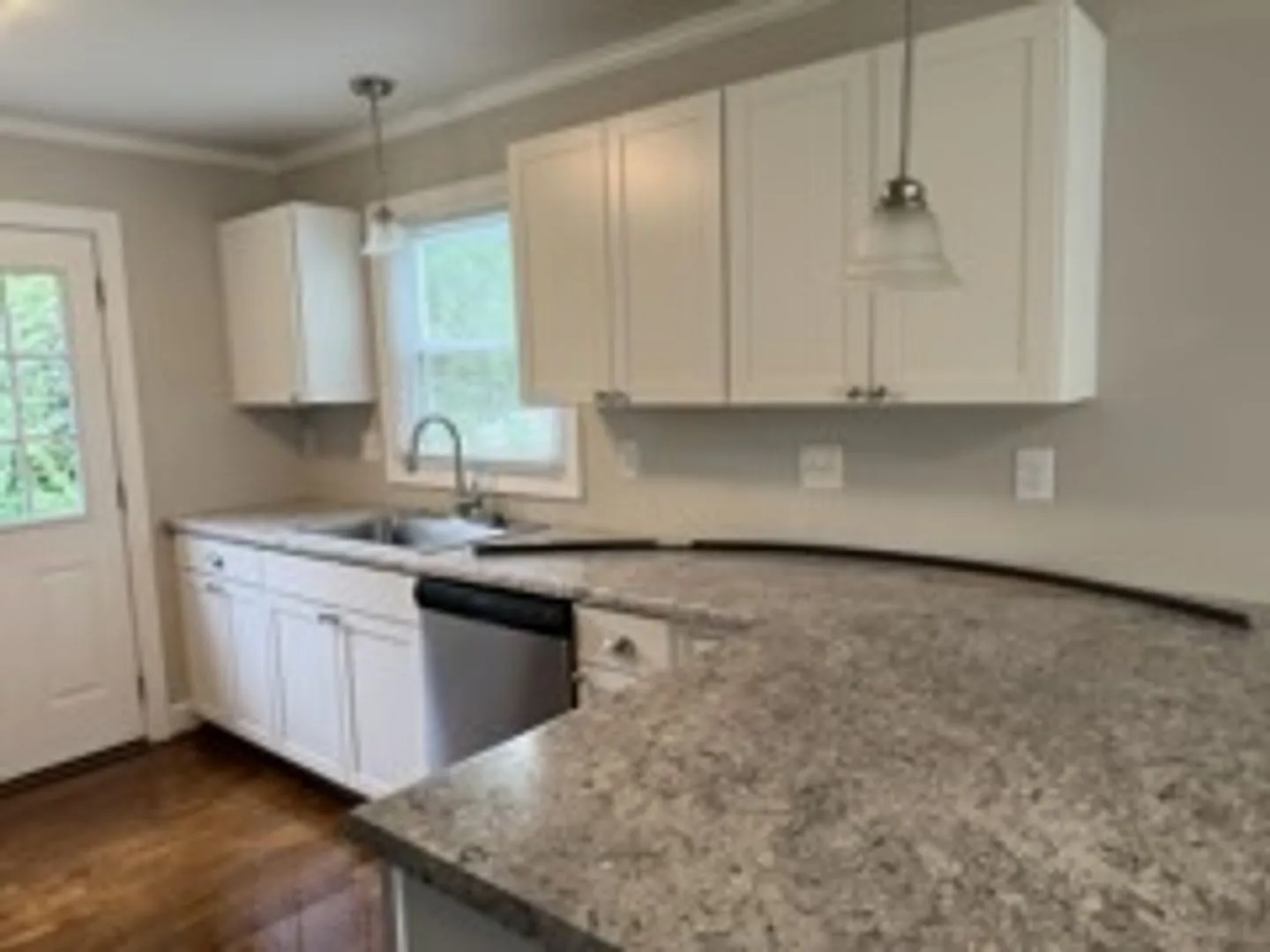 Charming Two Bedroom Home In Smallwood — Photo 3