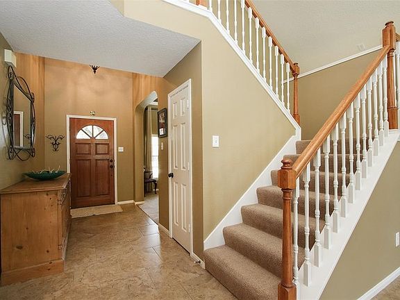 3rd image of 14414 Sandalin Dr