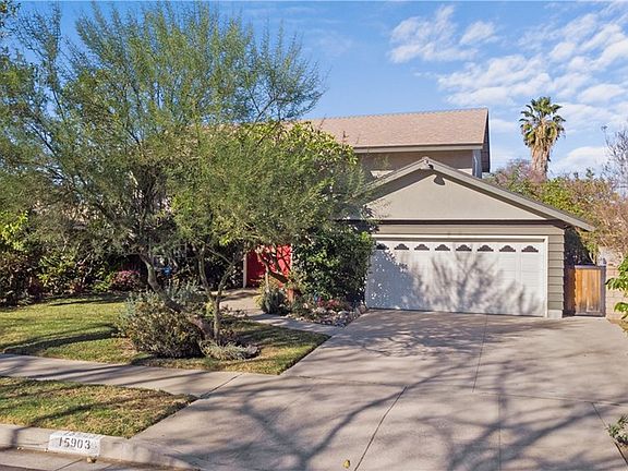 3rd image of 15903 Sunburst St