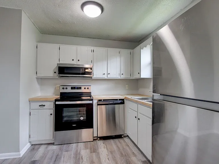 729 Welsey Dr — Photo 22