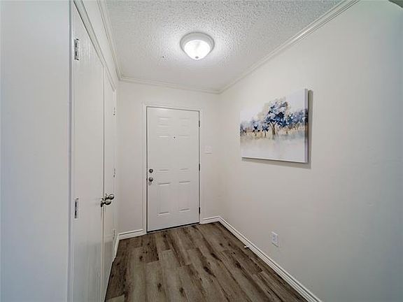 5th image of 1525 El Camino Cir