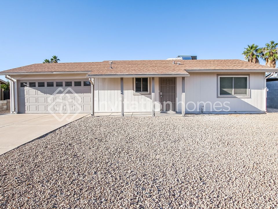 1st image of 2720 E Michelle Dr