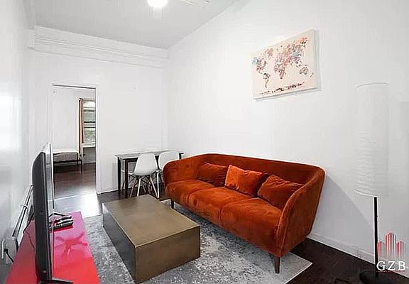 3rd image of 316 Suydam St #2B