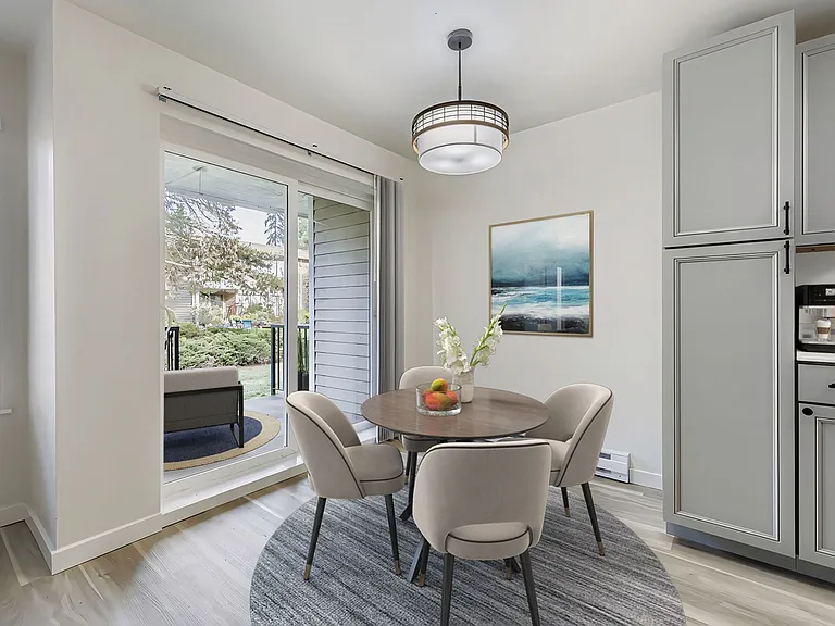 Beautifully Renovated 1 & 2 Bedroom Apartments in Lynnwood! — Photo 10
