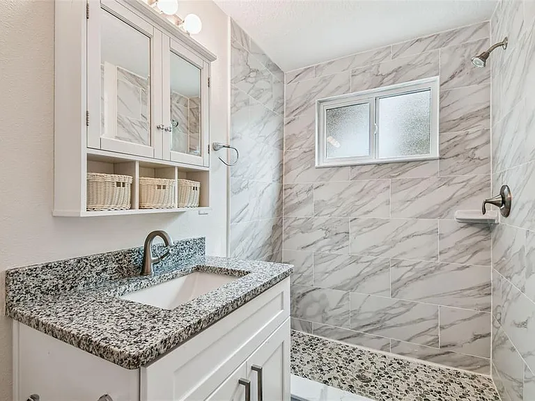 650 E Tarpon Ave #C1 — Photo 28