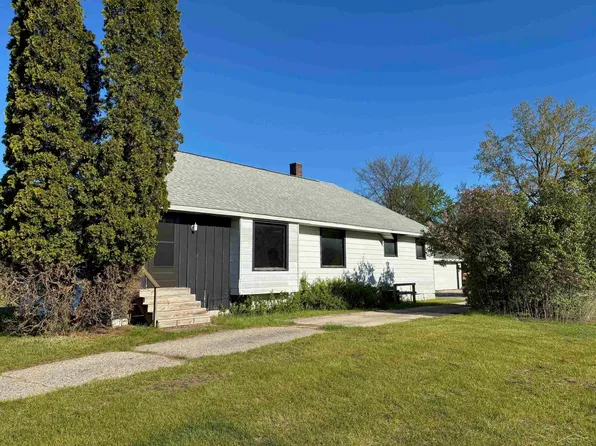 22932 Gratiot Rd, Merrill, MI 48637