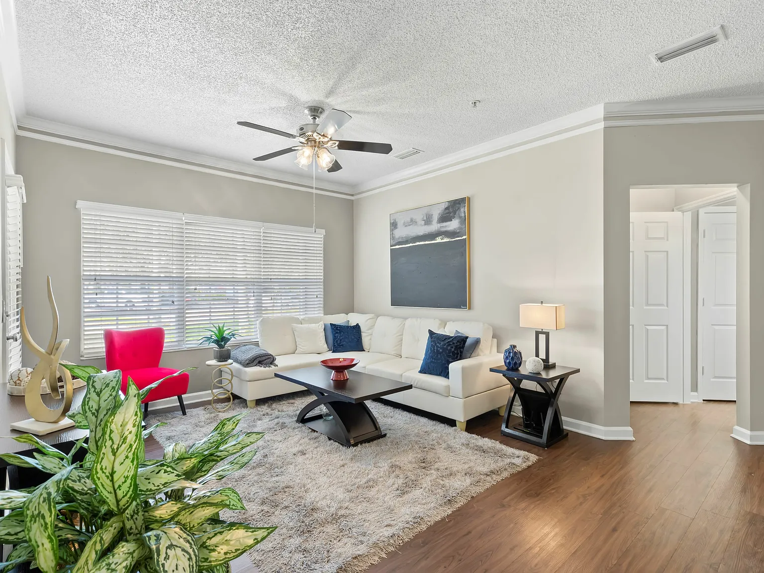 Summer Cove Apartments — Photo 4