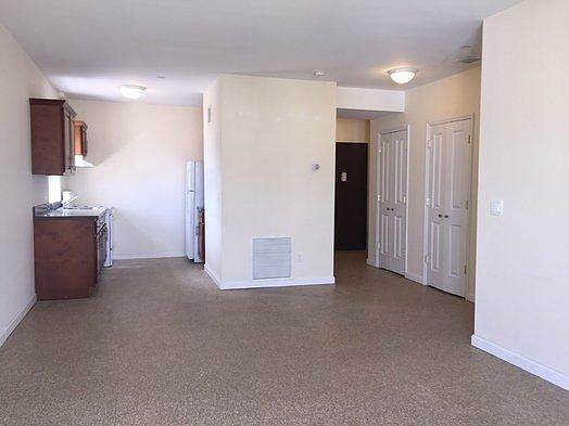 4th image of 215 Beach 101st St APT 4B