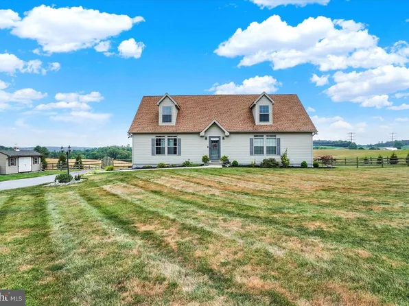 19925 Haugh Rd, Stewartstown, PA 17363