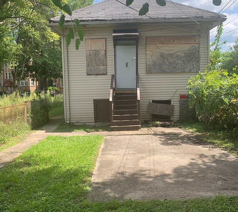 2nd image of 6840 S Indiana Ave