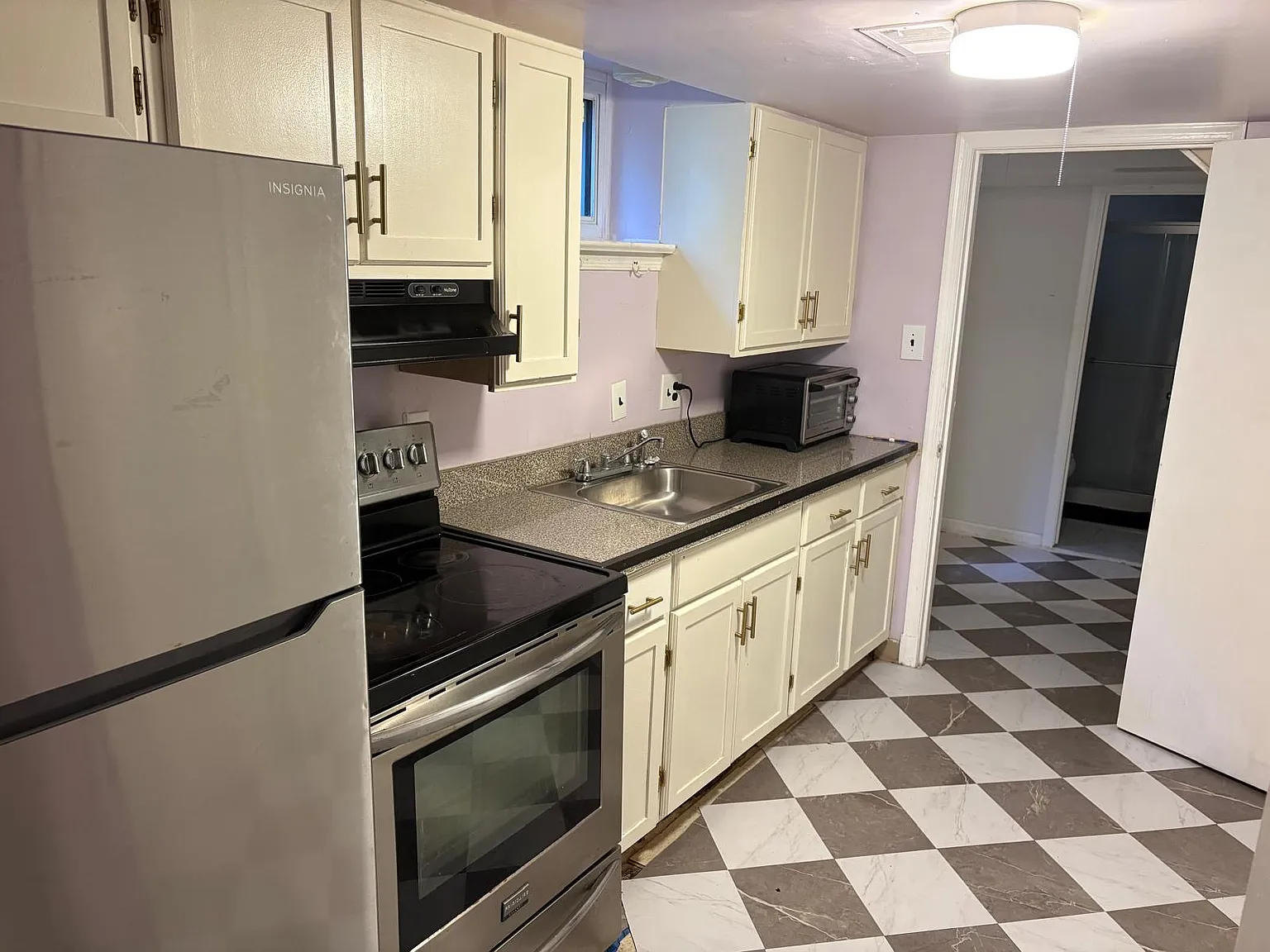 2 bed, $1,700 — Photo 1