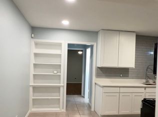 520 N Montreal Ave, Dallas, TX 75208