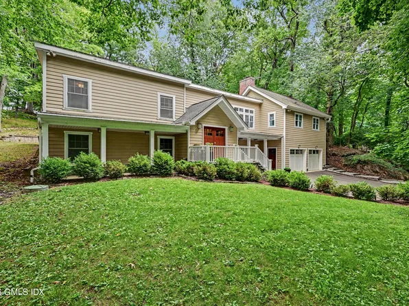 59 Dandy Dr, Cos Cob, CT 06807