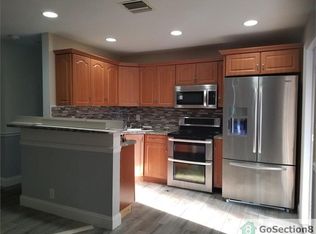 1541 W 9th St, Riviera Beach, FL 33404