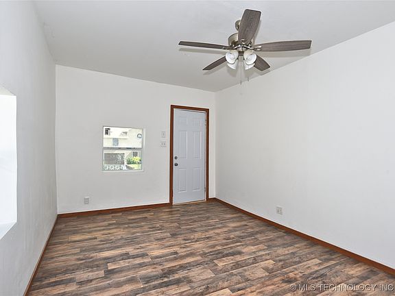 5th image of 12 E Mill Ave