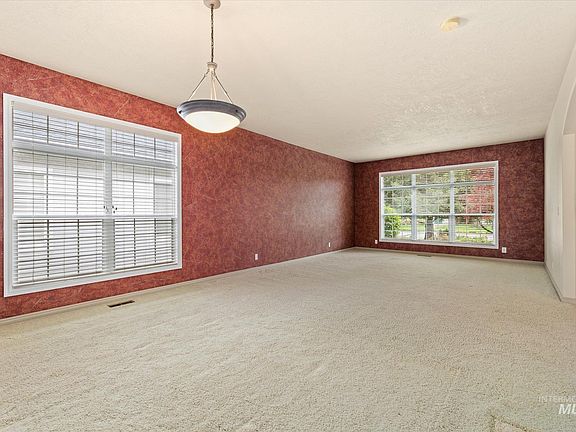 5th image of 3991 N Kessinger Ln