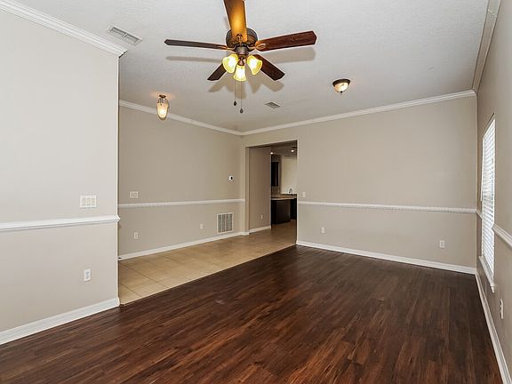 4th image of 432 Marathon Ln