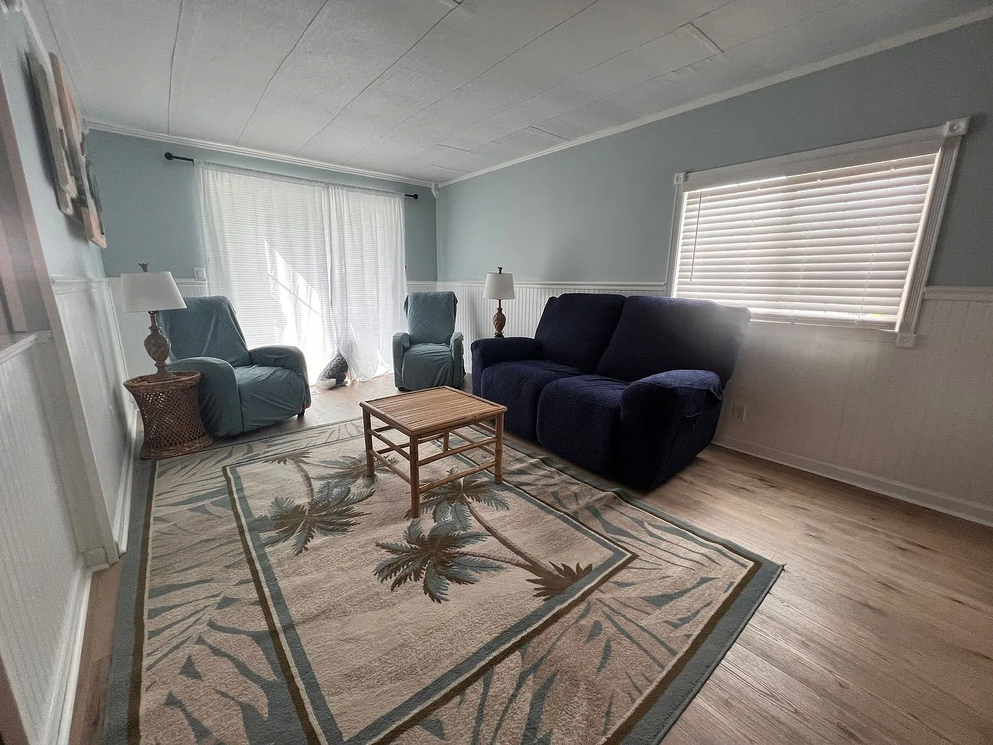 The absolute cutest rental you'll see - 2/2 mobile home in Davie 55+ community — Photo 3