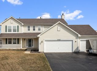 34165 N Needlegrass Dr, Round Lake, IL 60073