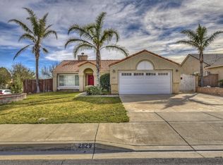 2829 W Dawnview Dr, Rialto, CA 92377