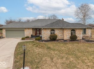 2088 Golfview Ct, Greenwood, IN