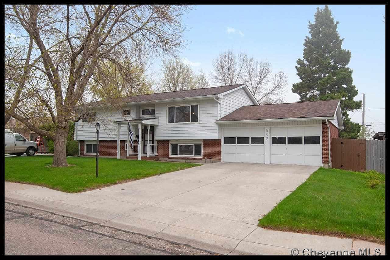 907 Shoshoni St, Cheyenne, WY 82009 Zillow