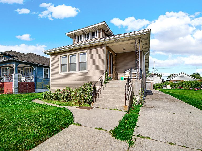 Listing photo 3