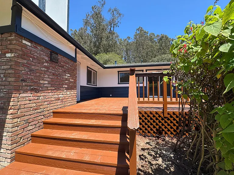 640 Peaceful Valley Dr — Photo 5