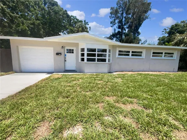 4185 Barracuda Dr SE, Saint Petersburg, FL 33705