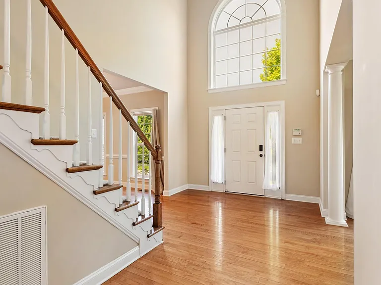 8620 Forester Ln — Photo 3