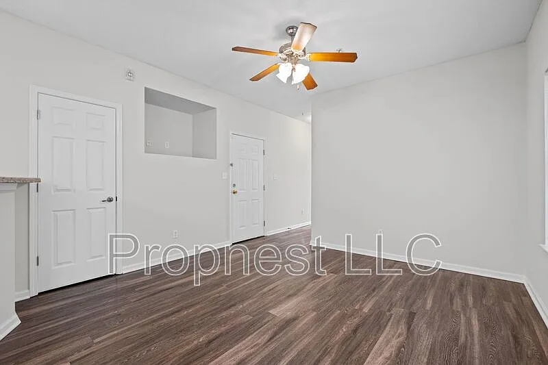 Building Photo - 769 Barrington Woods Cv #6