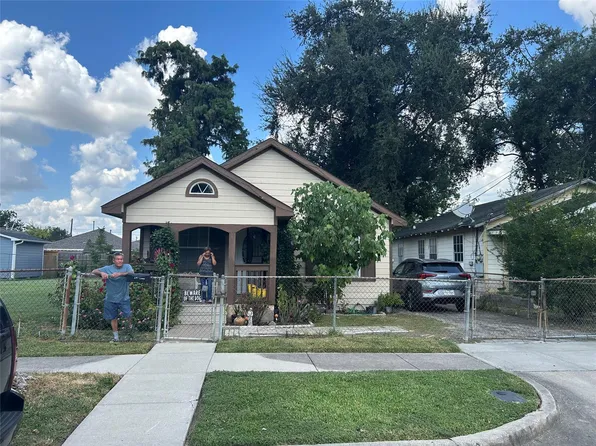 6641 Avenue K, Houston, TX 77011