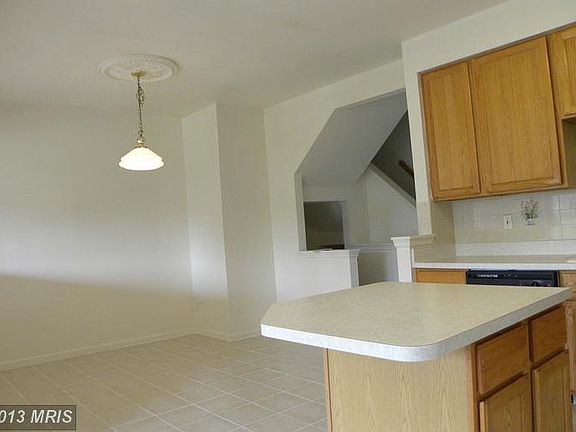 5th image of 14542 Pittman Ct