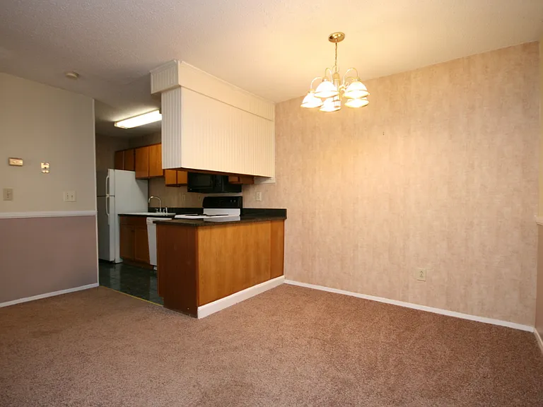 6644 Willow Pointe Dr NW #1-A — Photo 10