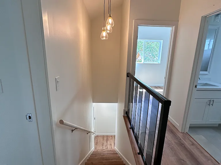 652 NW 53rd St — Photo 7