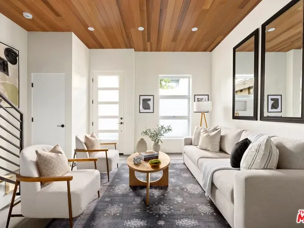 1011 N Ogden Dr #105, West Hollywood, CA 90046