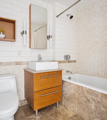 Sold by Compass | media 9