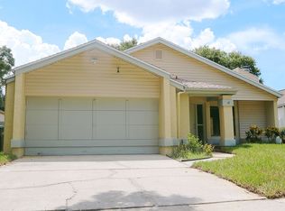 422 Red Coat Ln, Orlando, FL 32825