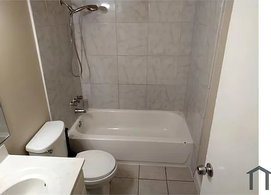 4207 Brookfield Dr — Photo 6