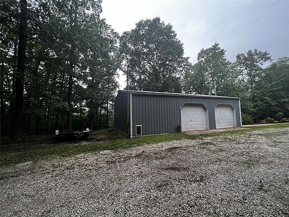 2nd image of 10591 Highway T