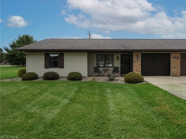 1232 Schneiders Crossing Rd NW APT A, Dover, OH 44622