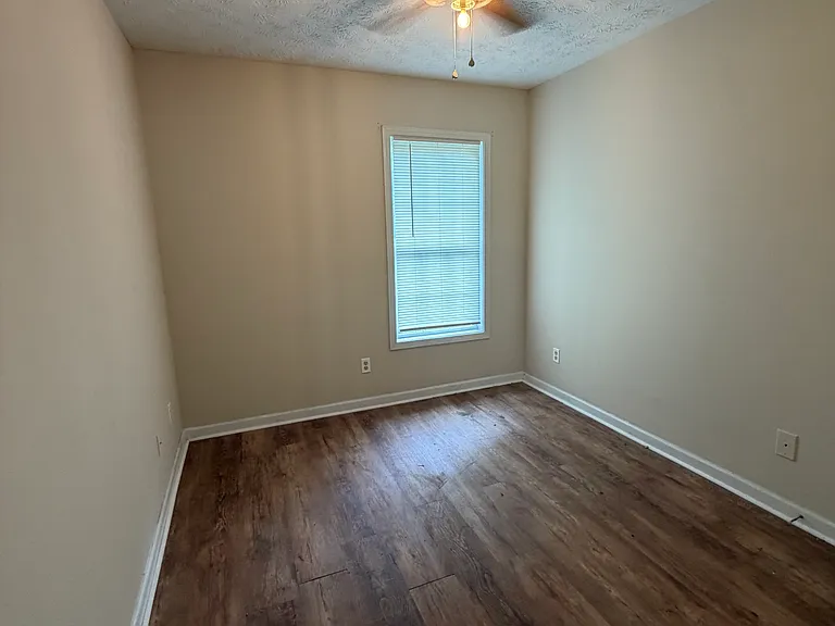 113 Hill St #B — Photo 6