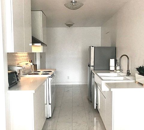 3rd image of 277 Pleasant St Unit 103
