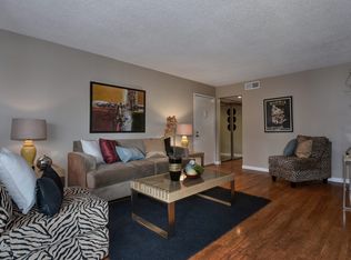 2466 W Bayshore Rd APT 9, Palo Alto, CA 94303