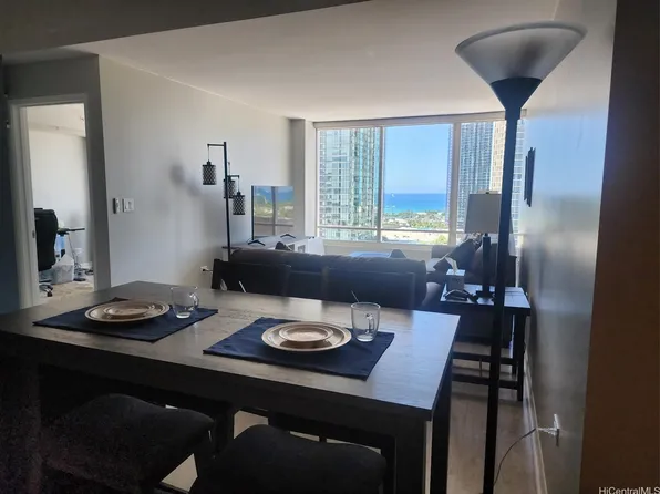 1009 Kapiolani Blvd APT 2209, Honolulu, HI 96814
